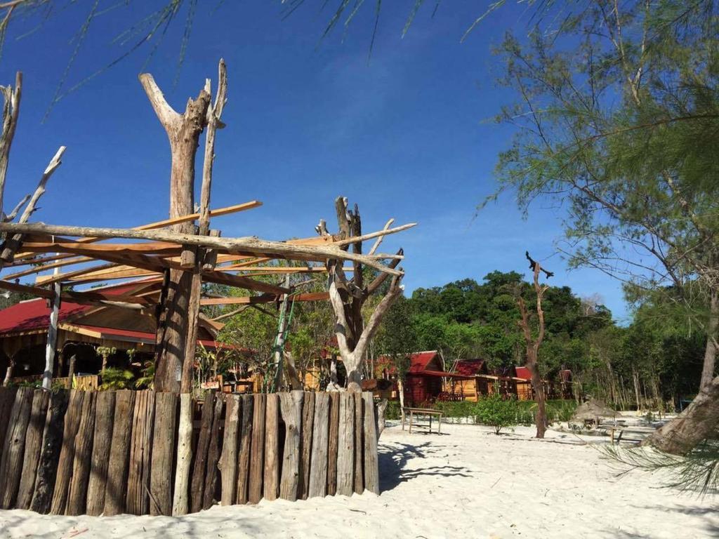 Romdoul Koh Rong Hotel Sihanoukville Exterior photo